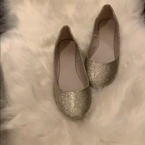 DAVID’S BRIDAL Glitter Ballet Flats